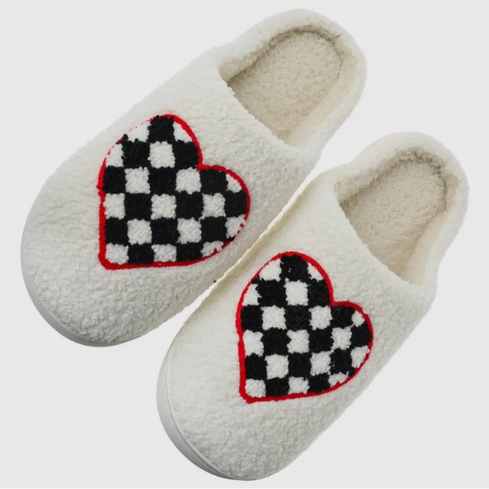 86R. Cozy Slippers - Picture 4 of 6